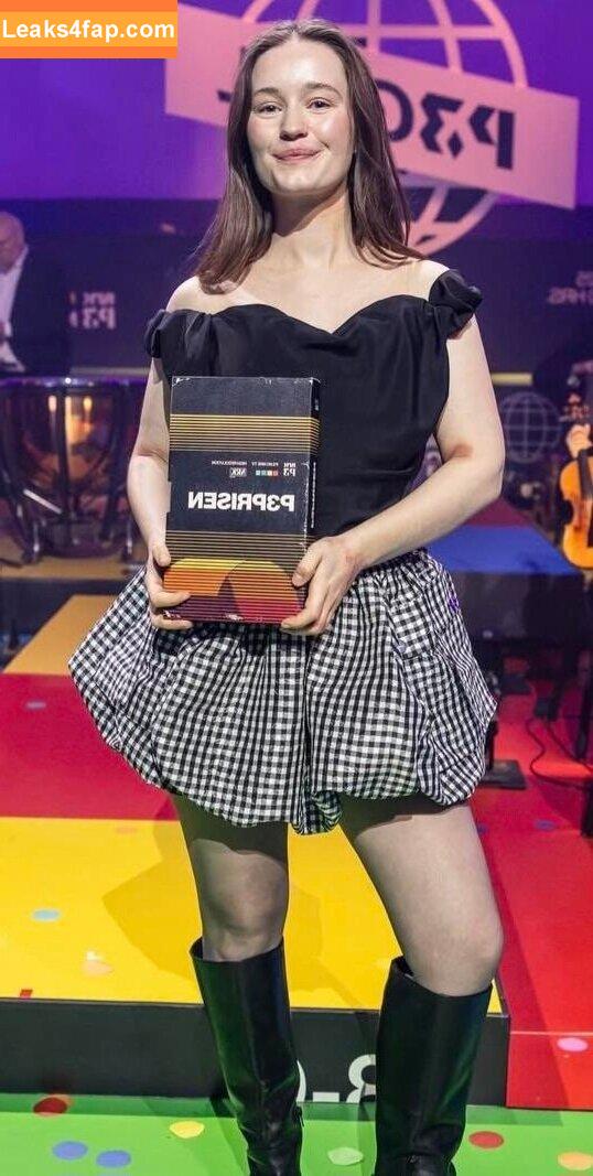 Sigrid / Sigrid Solbakk Raabe / thisissigrid слитое фото фото #0500