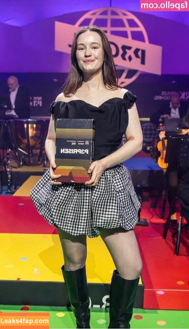 Sigrid / Sigrid Solbakk Raabe / thisissigrid слитое фото фото #0520