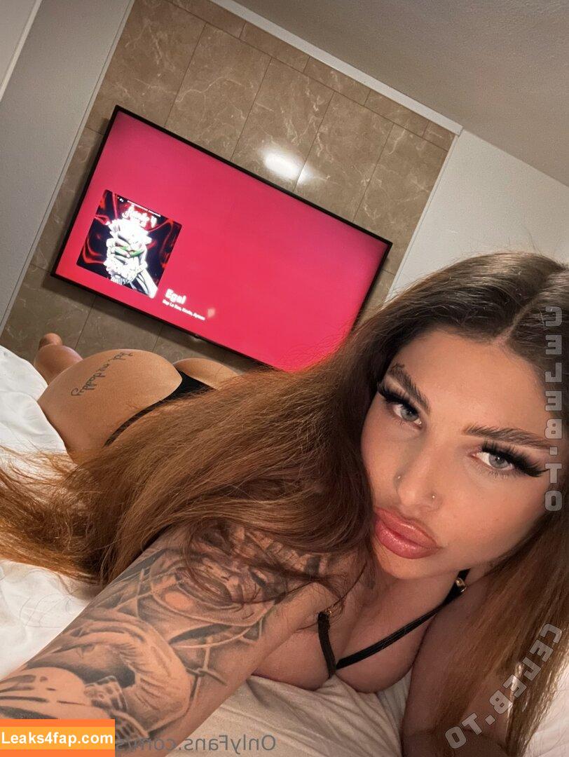 silaaabaeee / Silaaabae / silaxbae слитое фото фото #0085