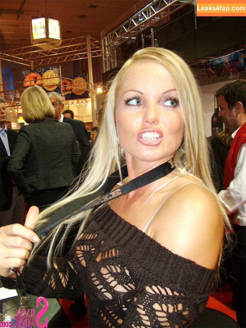 Silvia Saint / Sylvia Saint / saintsylvia / sylviasaint leaked photo photo #0433