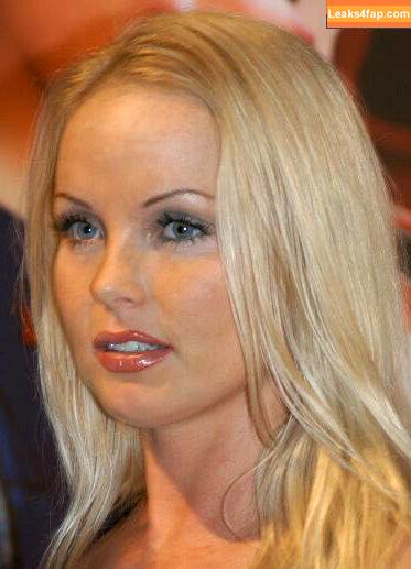 Silvia Saint / Sylvia Saint / saintsylvia / sylviasaint leaked photo photo #0450