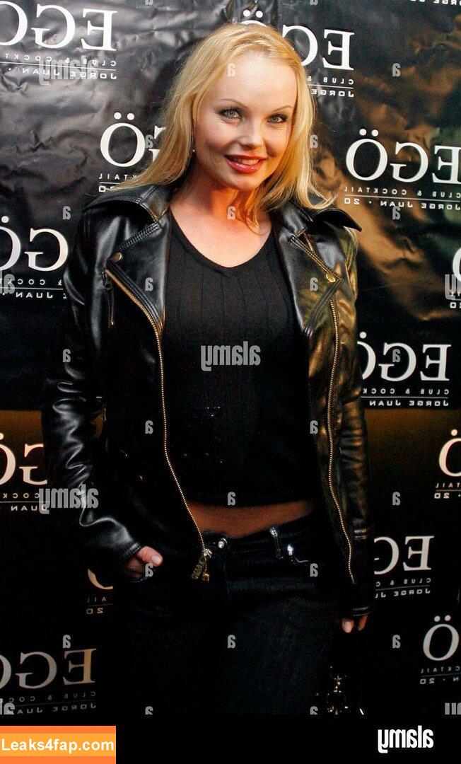 Silvia Saint / Sylvia Saint / saintsylvia / sylviasaint leaked photo photo #0451