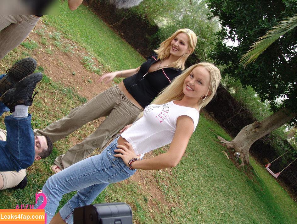 Silvia Saint / Sylvia Saint / saintsylvia / sylviasaint leaked photo photo #0454