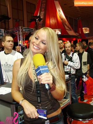 Silvia Saint photo #0400