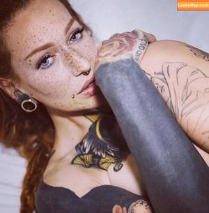 Simona Carrara фото #0009