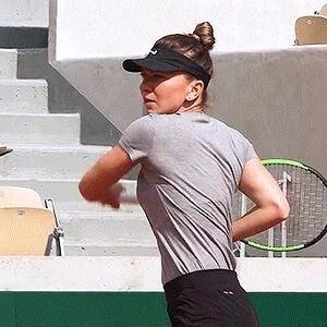 Simona Halep photo #0004