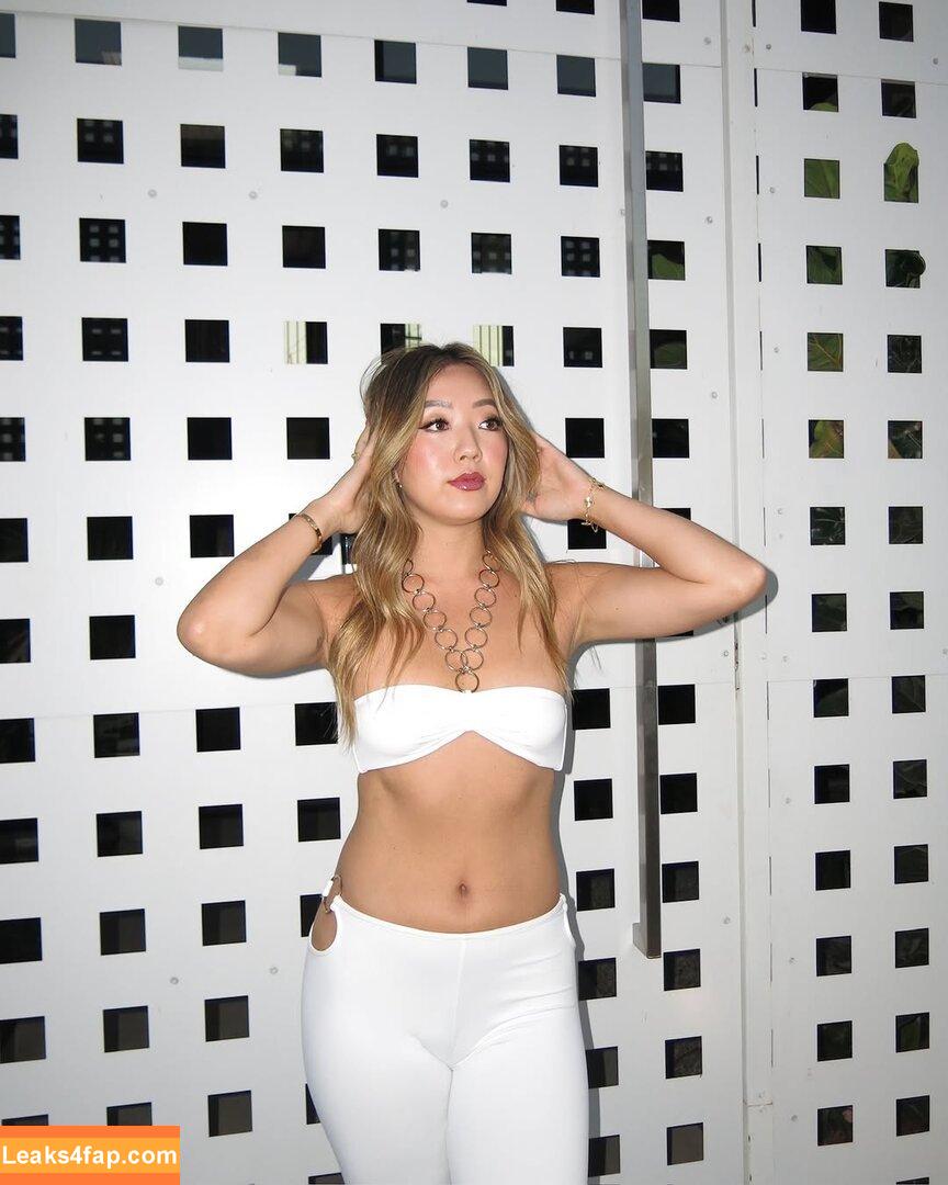 Simona Shao / simonashao leaked photo photo #0050