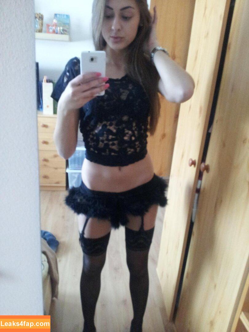 simonaivanova_pmu /  leaked photo photo #0028