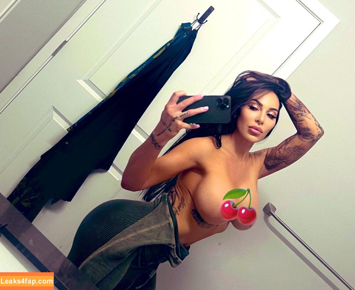 simonamihiela /  leaked photo photo #0010