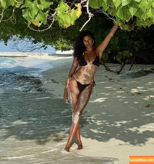 Simone Ashley / simoneashley leaked photo photo #0110