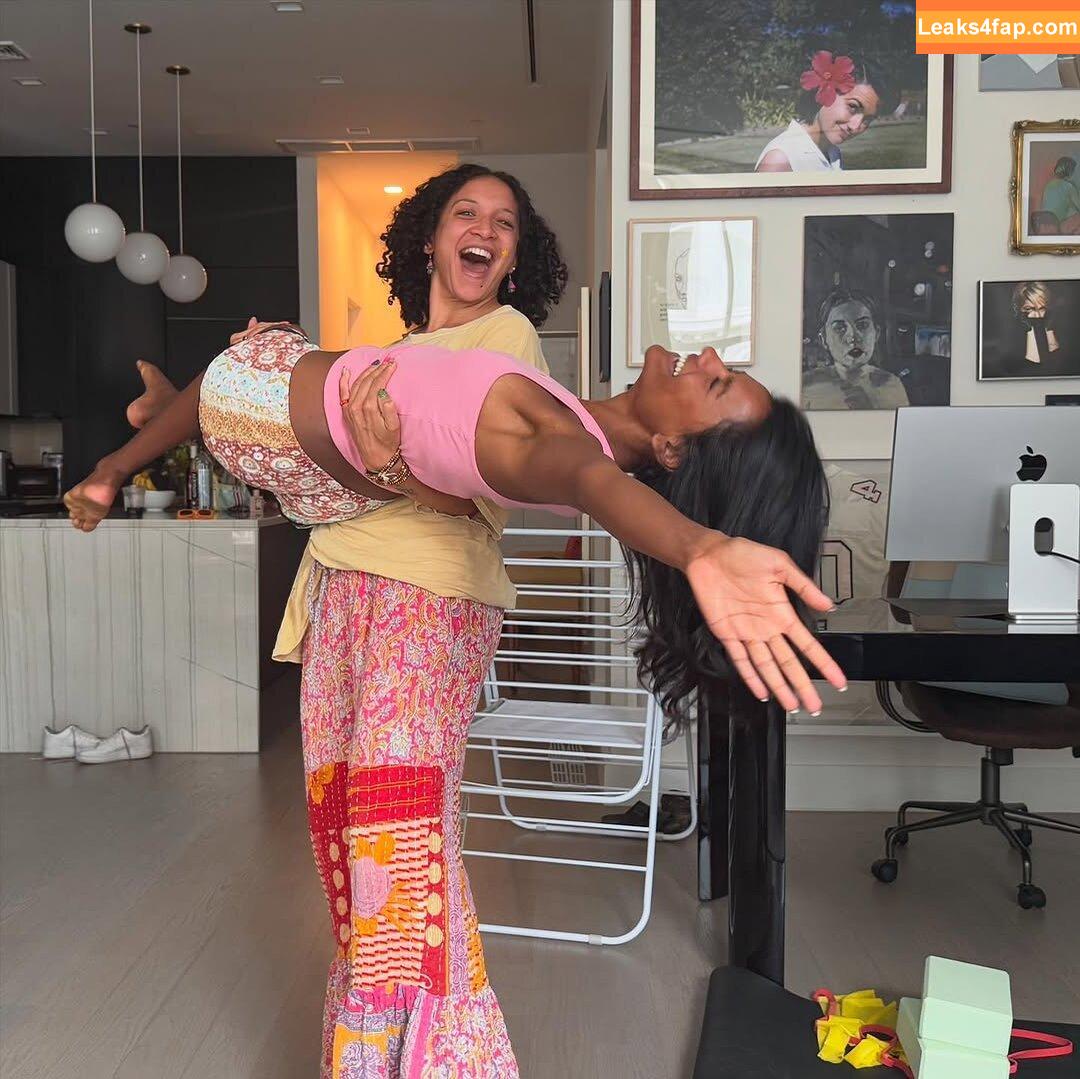 Simone Ashley / simoneashley leaked photo photo #0116