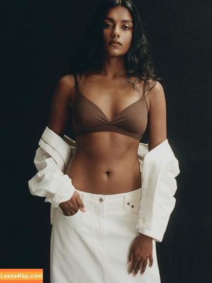 Simone Ashley фото #0160