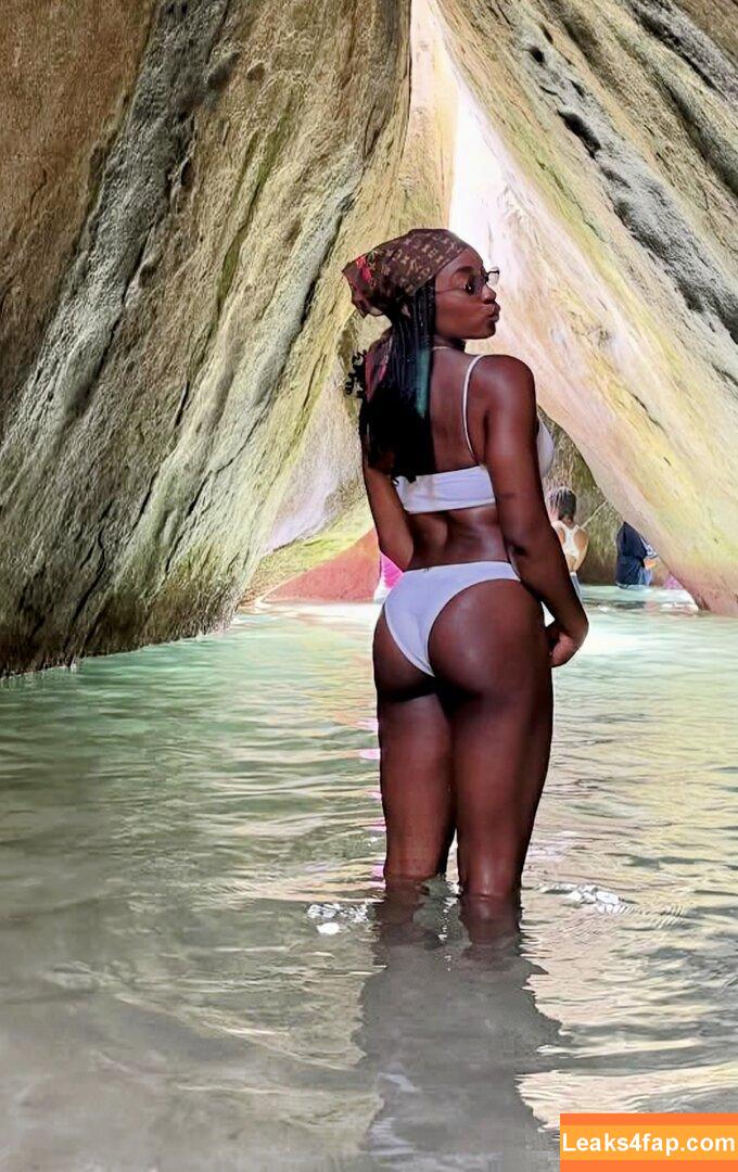 Simone Biles / Simone_Biles / simonebiles / slaymate leaked photo photo #0264