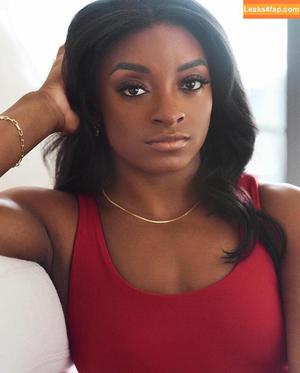 Simone Biles фото #0062