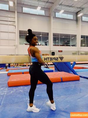 Simone Biles фото #0153