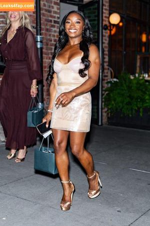 Simone Biles photo #0273