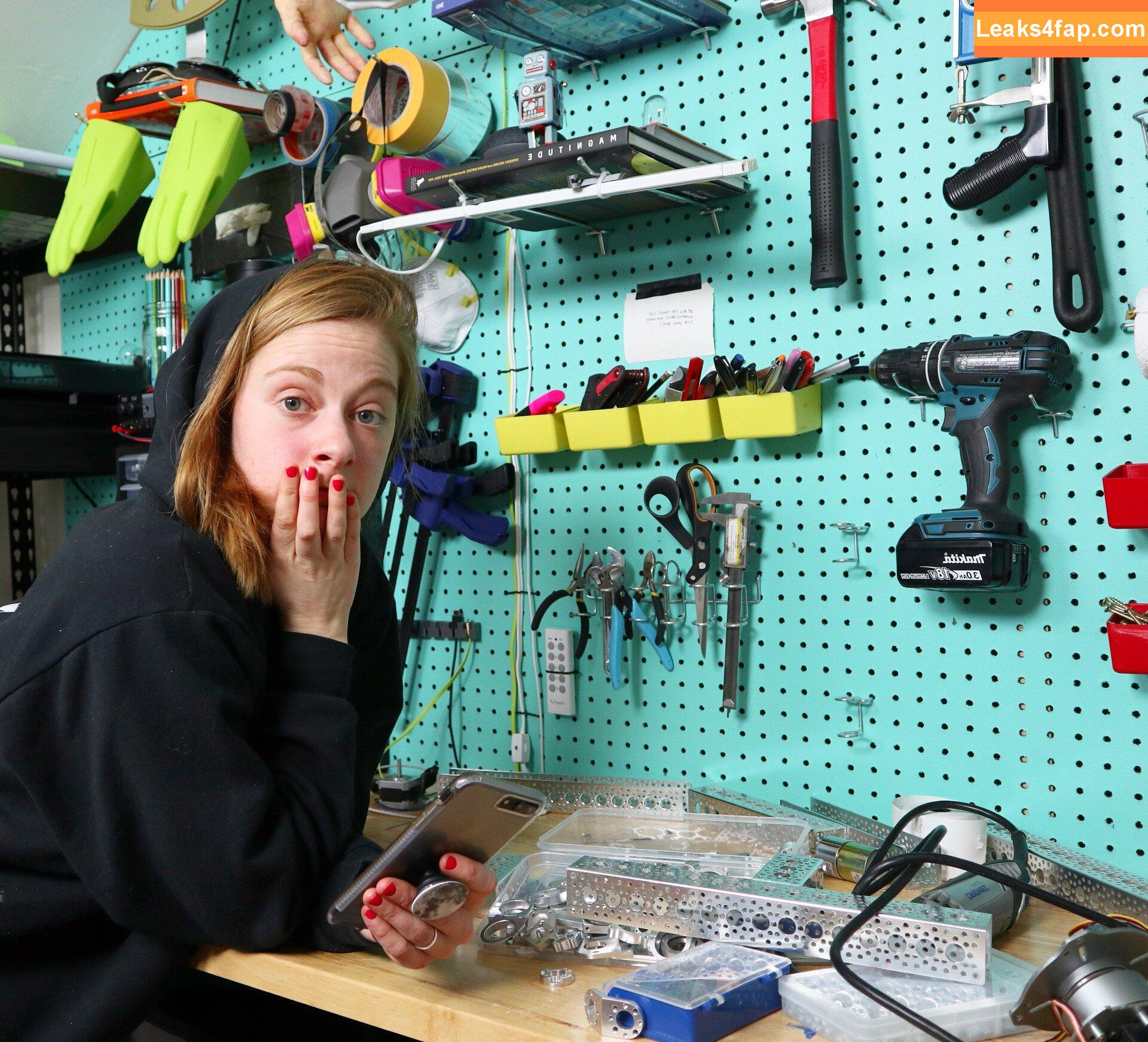 Simone Giertz / simonegiertz leaked photo photo #0018