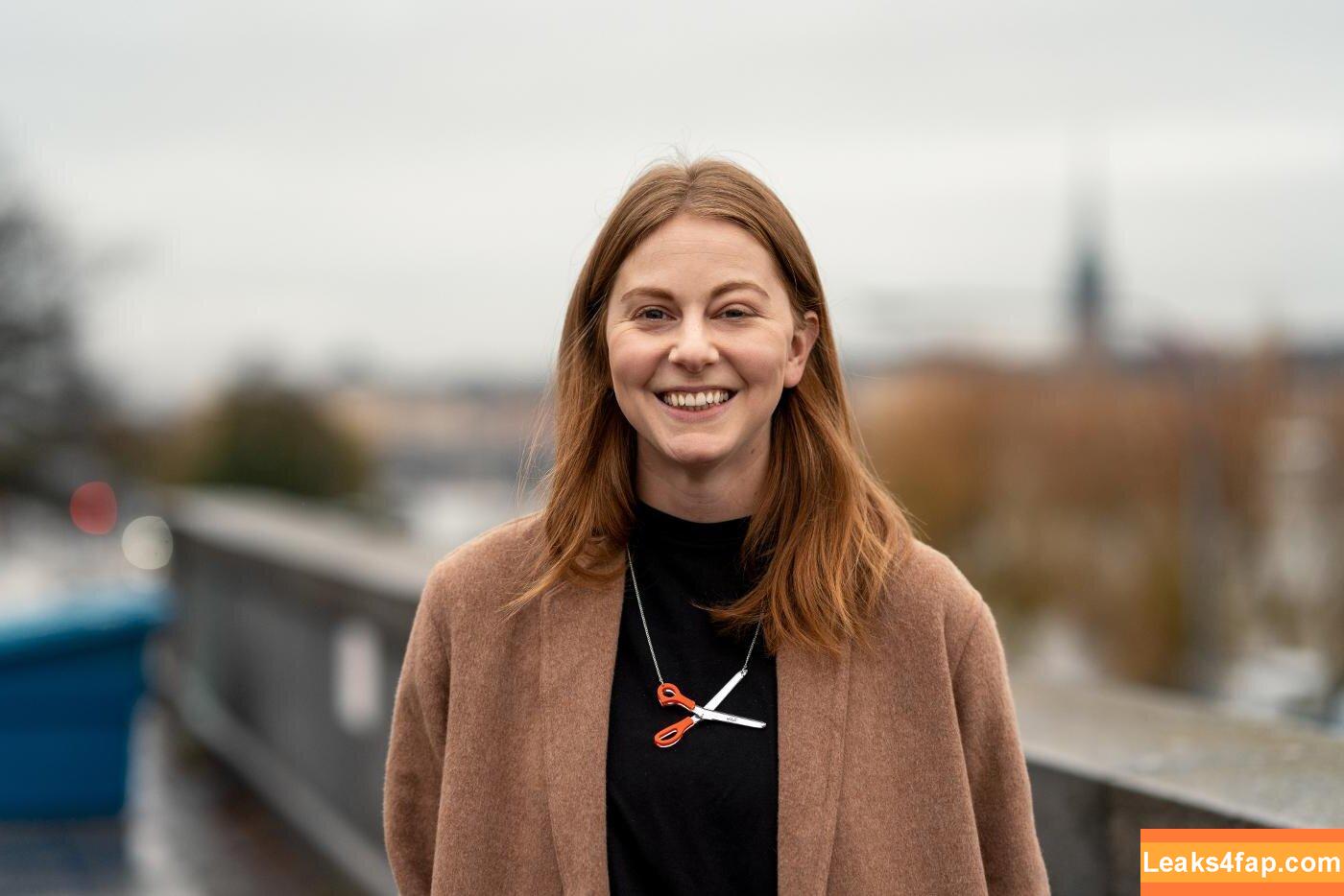 Simone Giertz / simonegiertz слитое фото фото #0051