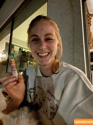 Simone Giertz фото #0025