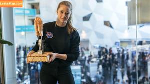 Simone Giertz фото #0066