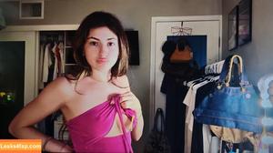 Simone Leighton photo #0002