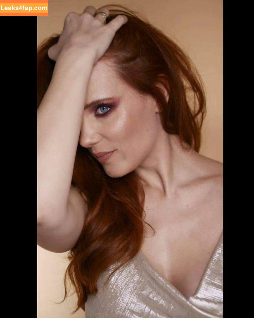 Simone Simons / simonesimons leaked photo photo #0027