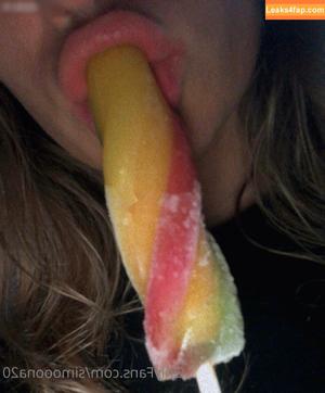 Simooona20 photo #0026