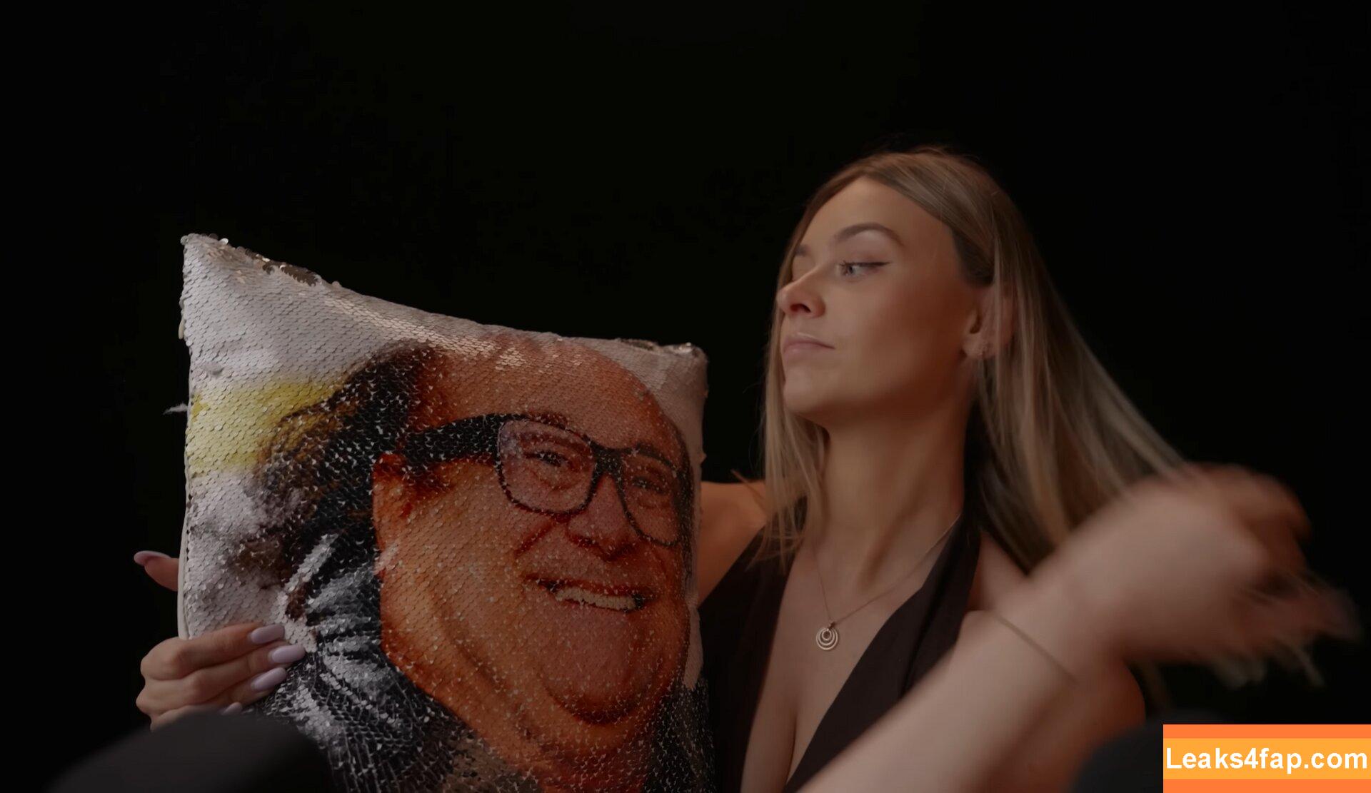 Simply Kel ASMR / kellymorgannn_ / user leaked photo photo #0102