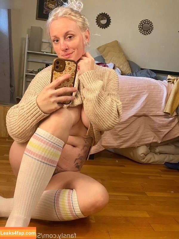 SindriSquirts /  leaked photo photo #0013
