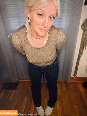 SindriSquirts photo #0025