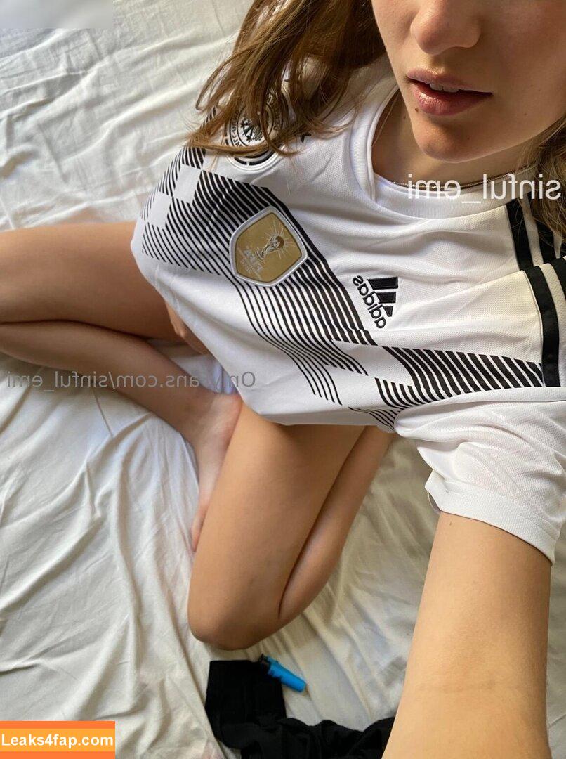 sinful_emi /  leaked photo photo #0058