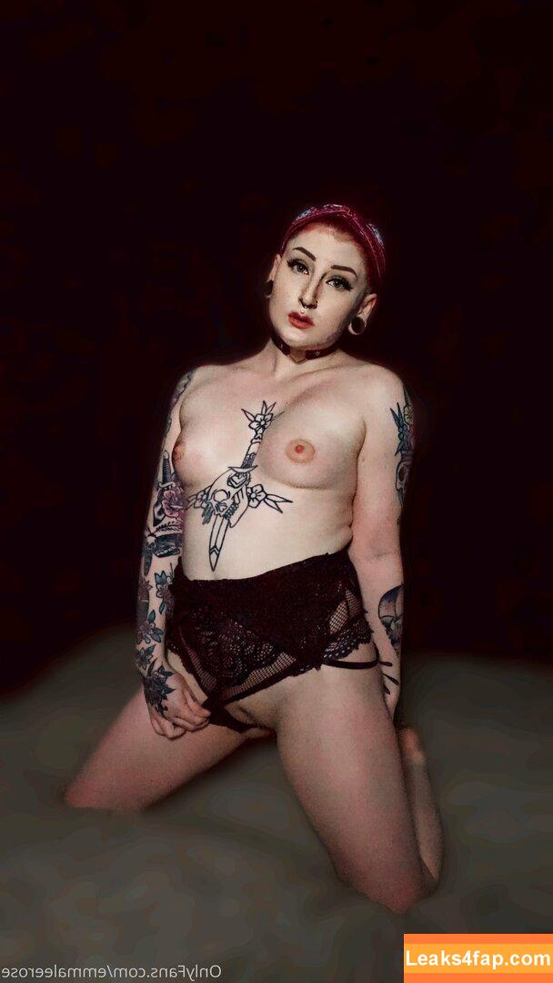 sinisterlilith / sisterlilith_ leaked photo photo #0029