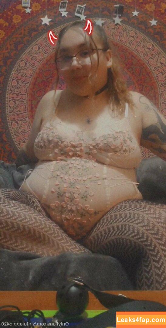 sinnfulapple420 / sinnfulapple.420 leaked photo photo #0158