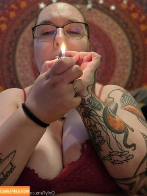 sinnfulapple420 photo #0003