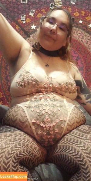 sinnfulapple420 photo #0149
