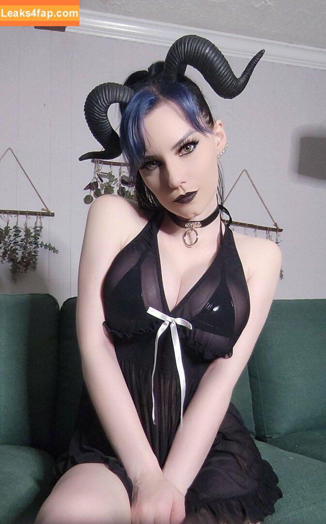Sinnocent / SinnocentCosplay / imsinnocent leaked photo photo #0184