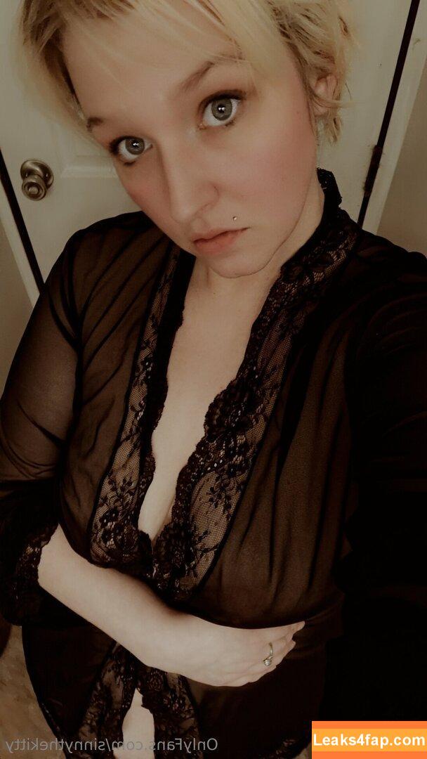 sinnythekitty / sinnykitt leaked photo photo #0049