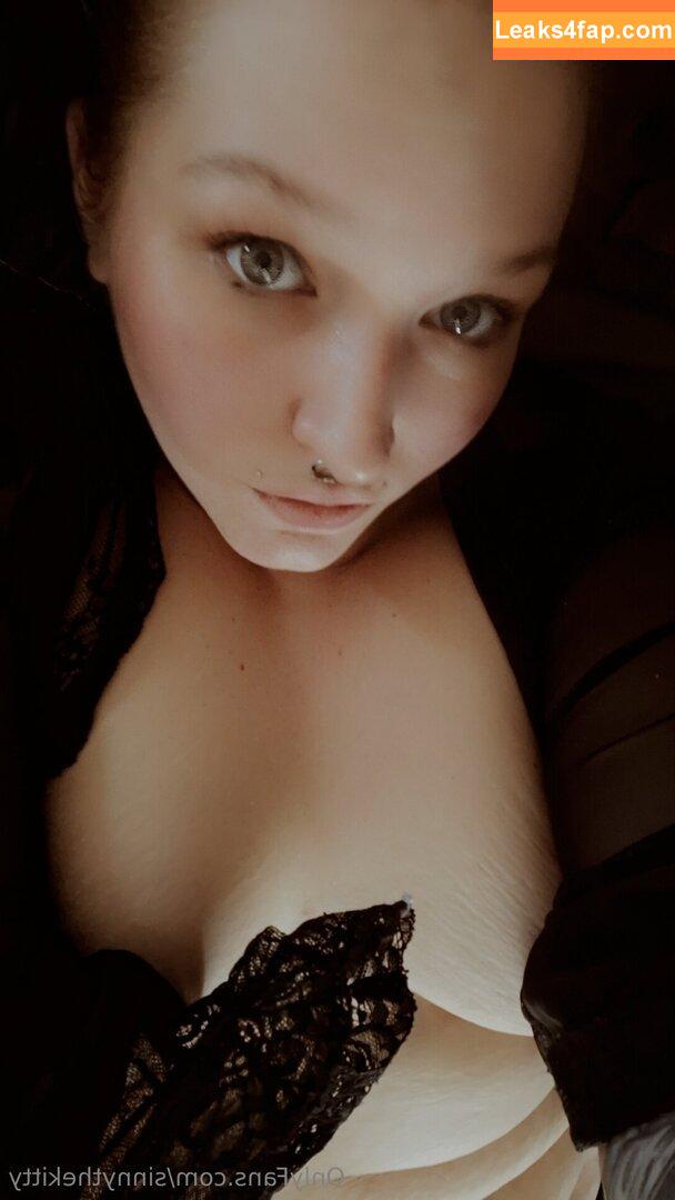 sinnythekitty / sinnykitt leaked photo photo #0058