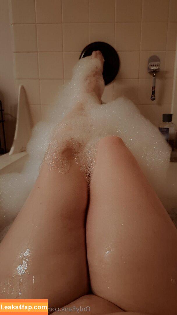 sinnythekitty / sinnykitt leaked photo photo #0071