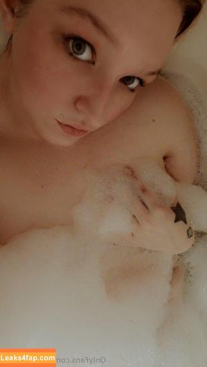 sinnythekitty photo #0050
