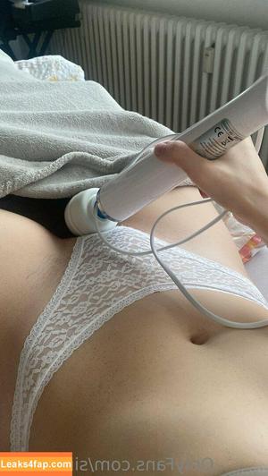 sinply_me photo #0039