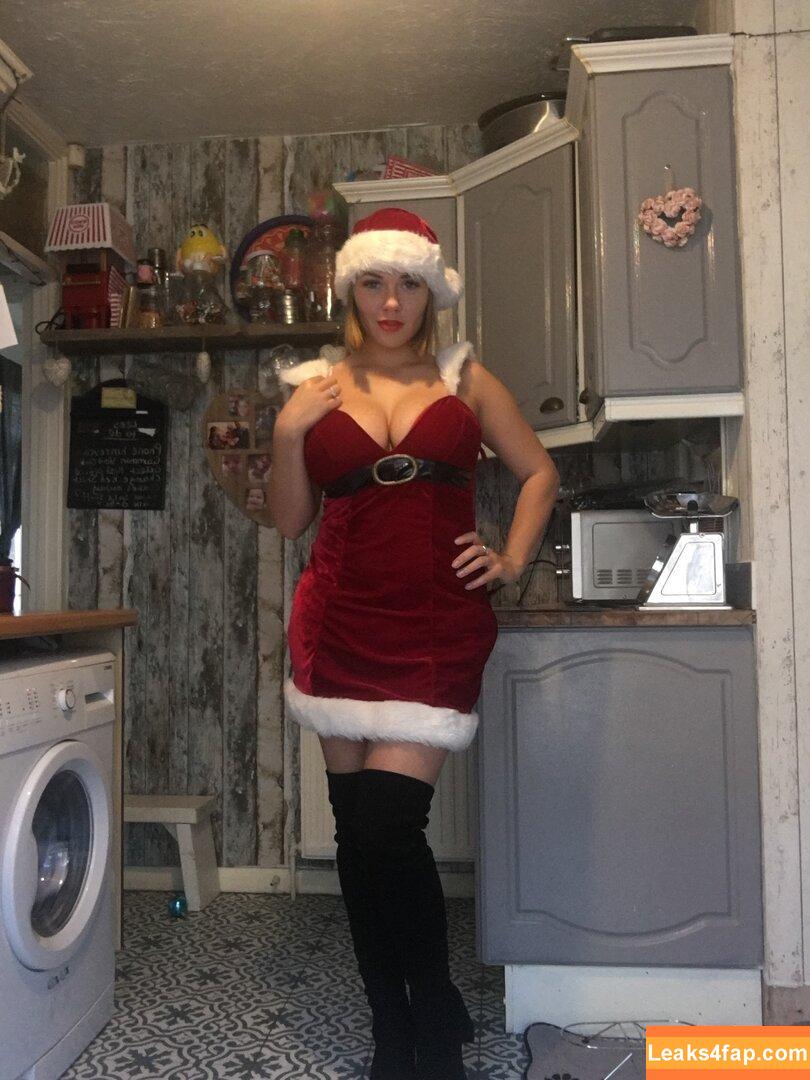 Siobhan Graves / Siobhangraves1 / sgraves99 leaked photo photo #0055