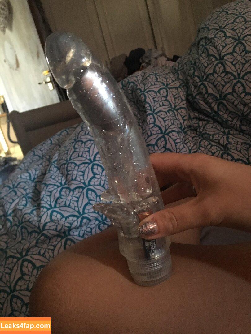 Siobhan Graves / Siobhangraves1 / sgraves99 leaked photo photo #0075