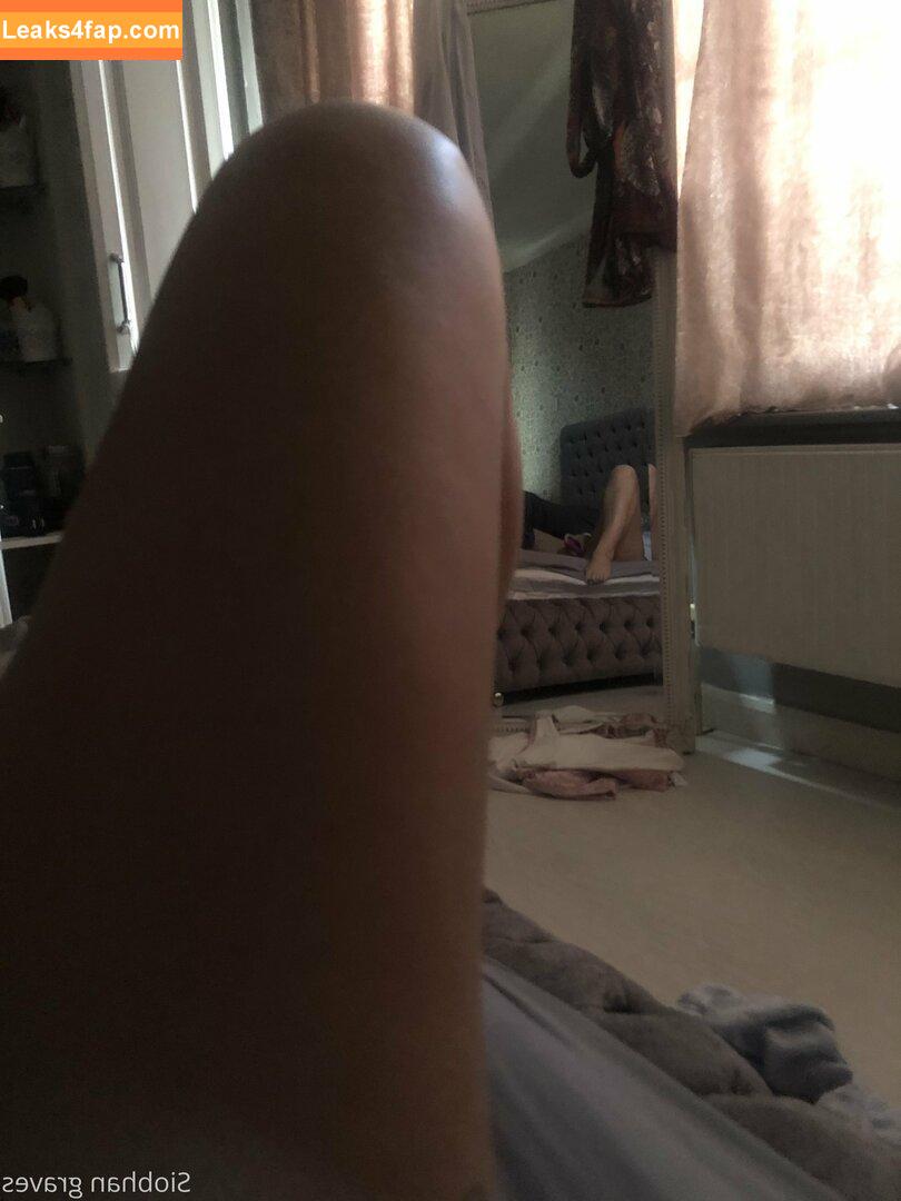 Siobhan Graves / Siobhangraves1 / sgraves99 leaked photo photo #0420