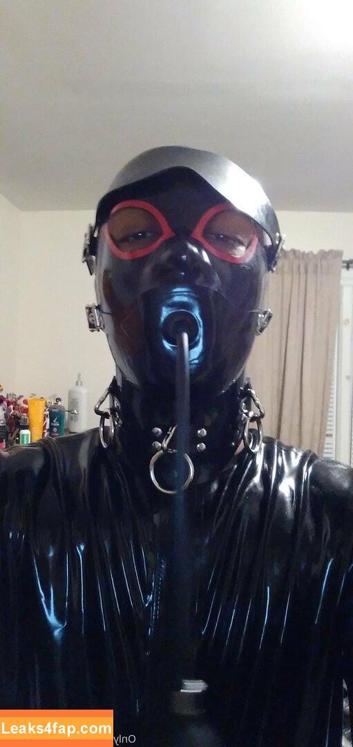 sir_latexman /  leaked photo photo #0091