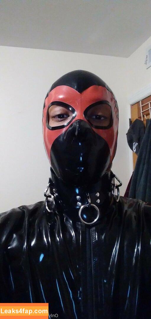 sir_latexman /  leaked photo photo #0129