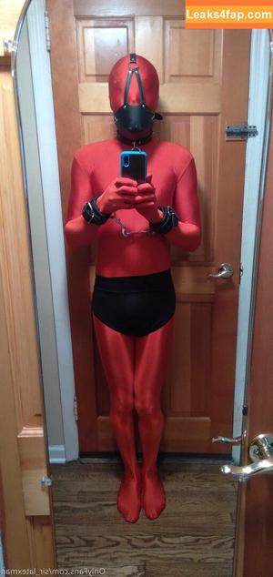 sir_latexman photo #0098