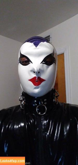 sir_latexman photo #0130