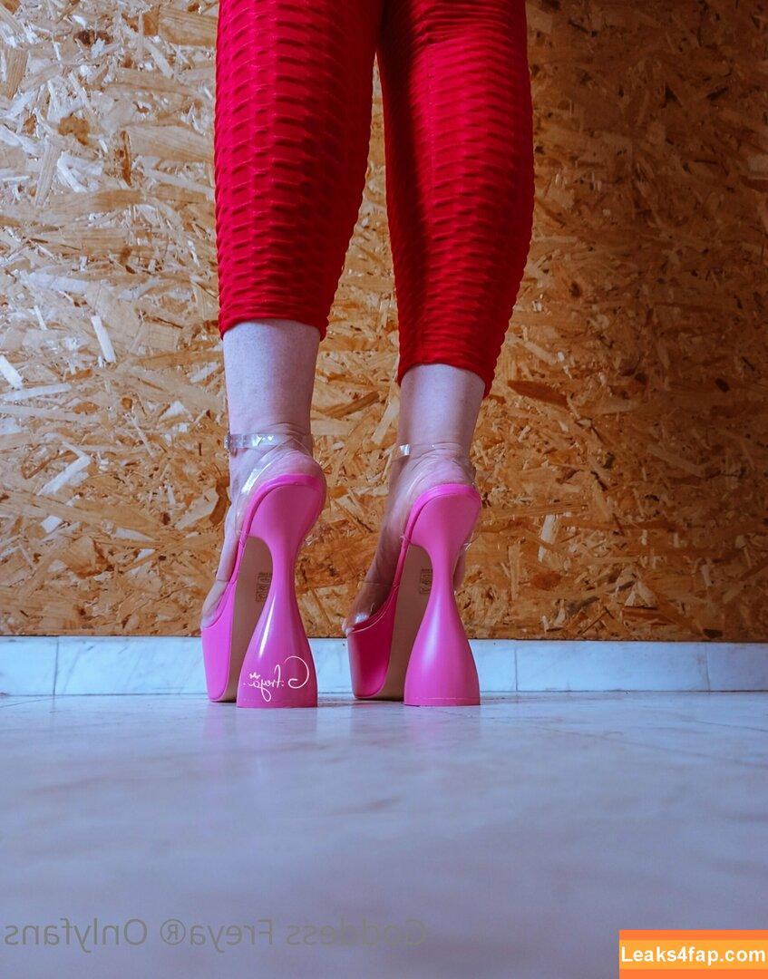 siren.goddess / sirengoddess800 leaked photo photo #0184