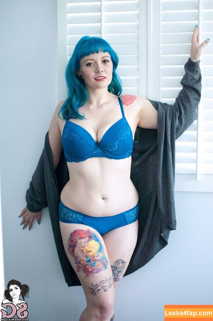Sirenn Suicide / https: / sirenn.bby / sirennsuicide leaked photo photo #0077